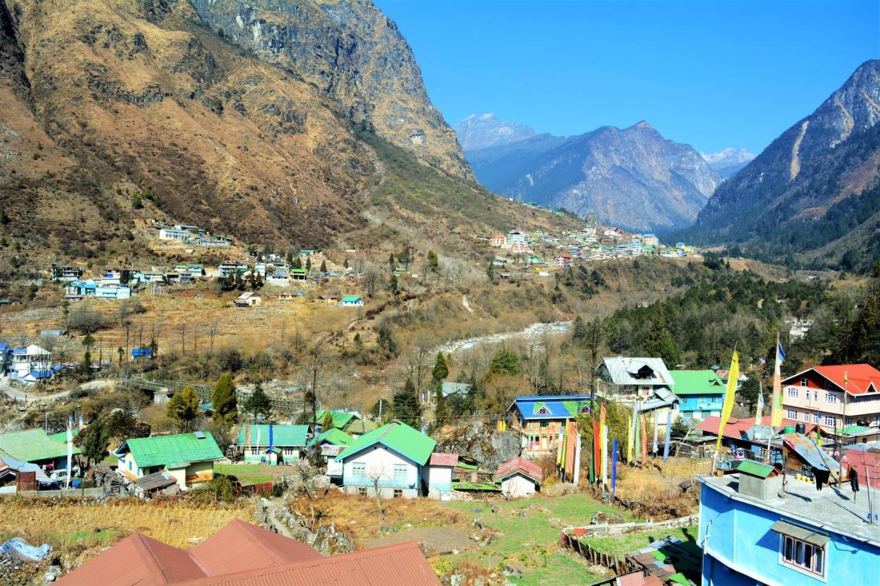 Hotel Rufina Lachung De'Crown Zewnętrze zdjęcie