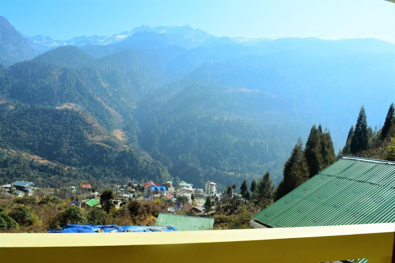 Hotel Rufina Lachung De'Crown Zewnętrze zdjęcie