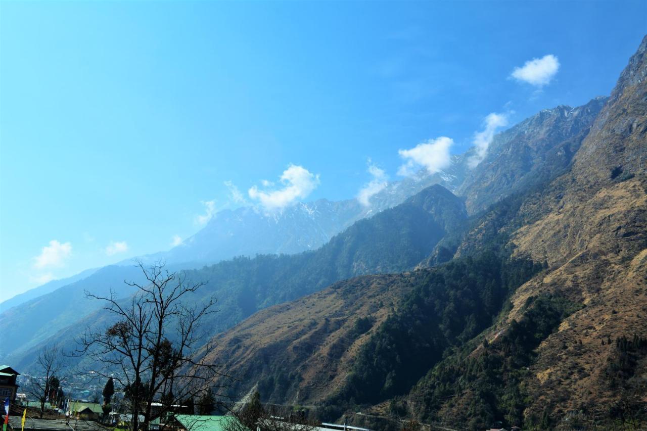 Hotel Rufina Lachung De'Crown Zewnętrze zdjęcie